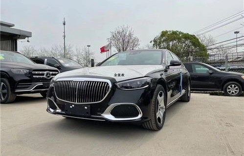 迈巴赫价格表一览(迈巴赫价格表一览图片大全)