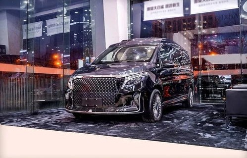 克蒂圣母峰凯旋版商务车价格(克蒂圣母峰凯旋版商务车价格30万)