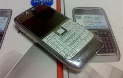 诺基亚3108(诺基亚3108当年多少钱)