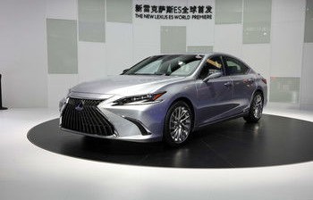 雷克萨斯es报价及图片(雷克萨斯es2021款报价及图片)
