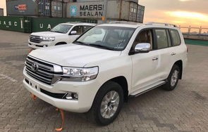 丰田陆地巡洋舰v6报价及图片(丰田陆地巡洋舰v6价格2018新款多少钱)