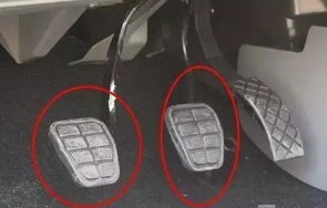 离合刹车油门位置图(手动离合刹车油门位置图)