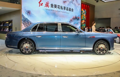 红旗汽车报价表(红旗汽车报价表及图片)