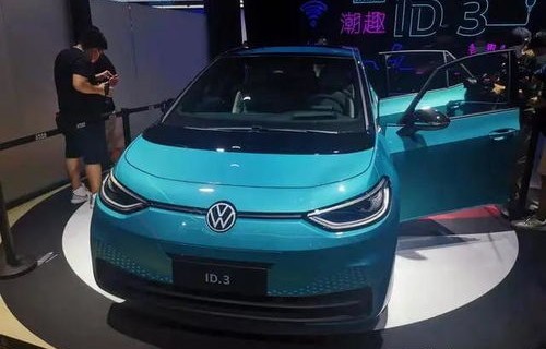 比亚迪电动车车型及报价(比亚迪电动车车型及报价2箱)