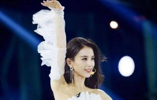 黄圣依，死脑快思考的魅力