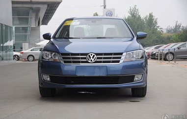 上海大众朗逸价格解析，市场定位与购车指南