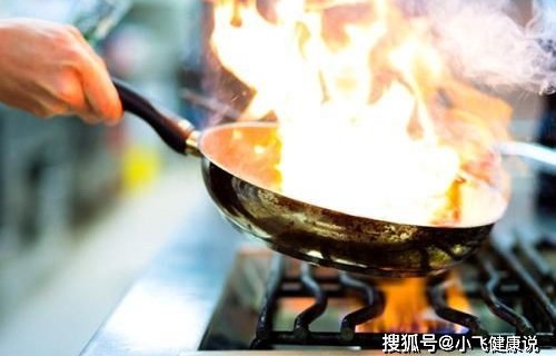 炒菜之道，别等油冒烟，掌握烹饪的智慧