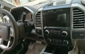 福特f350(福特f350的详细参数)