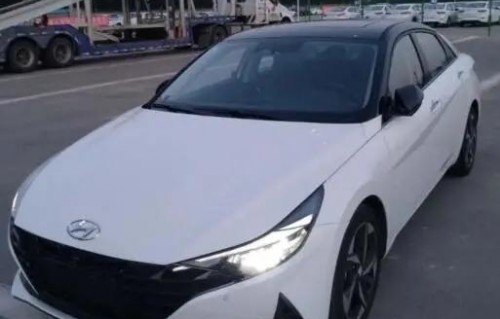 现代伊兰特2021款