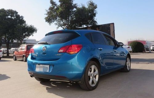 别克两厢车报价及图片(别克两厢车报价及图片 自动挡老款车)