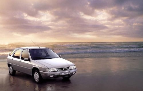 富康汽车，品质、创新与发展的融合