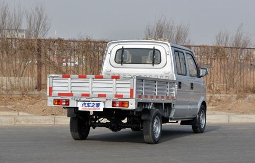 东风小康c32(东风小康c32发动机多少钱)