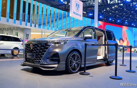 上汽荣威图片(上汽荣威车标图片)