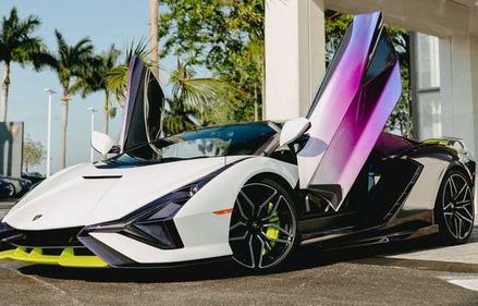 兰博基尼汽车价格及图片(兰博基尼车型报价及图片欣赏)