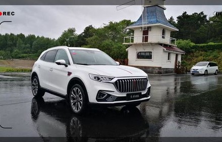 一汽红旗suv车型(一汽红旗suv车型hs5图片)