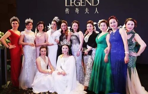 短剧震惊全球的离婚后夫人马甲