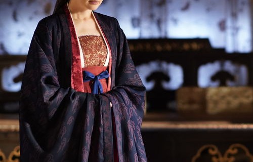 短剧新版先帝归来，80集的传奇再现