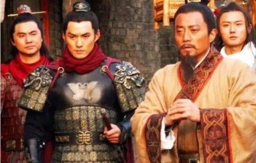 短剧九品县令的深度解析与赏析