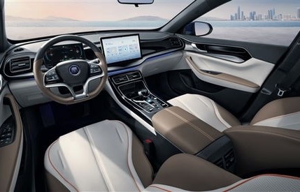 比亚迪秦油电混合2023款价格(比亚迪秦油电混合2023款价格120超越)