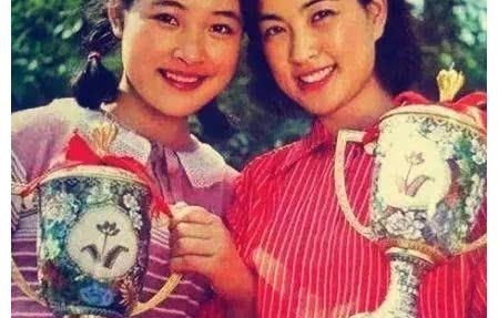 刘晓庆妹妹，未卷走姐姐财产的坚守与信任