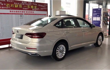 新款大众朗逸2022款图片(新大众朗逸价格及图片)