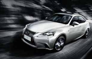 雷克萨斯is200(雷克萨斯IS200)