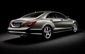 奔驰cls300(奔驰cls300恶魔之眼多少钱)