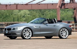 宝马z4报价敞篷跑车图片(宝马z4报价敞篷跑车图片四座)