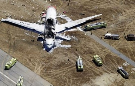 多架美国客机同日遭枪击，画面曝光，安全警钟再次敲响