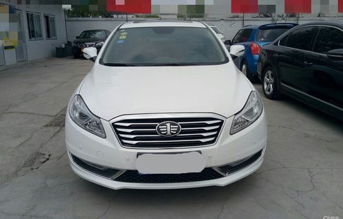 奔腾b70价格及图片2022款(奔腾b70报价及时图片)