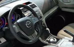 自动挡的车怎么开步骤(自动挡的车怎么开步骤视频教学)