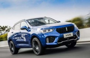 开轿车累还是suv累(女生开什么车最有气质)