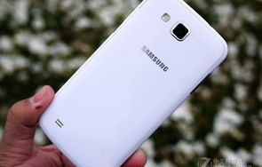 三星i9260手机报价及图片——最新市场行情解析