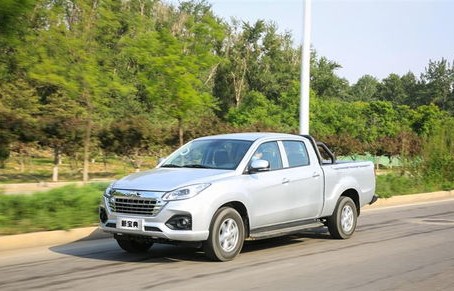 江铃皮卡最新款(江铃皮卡车价格2020款)