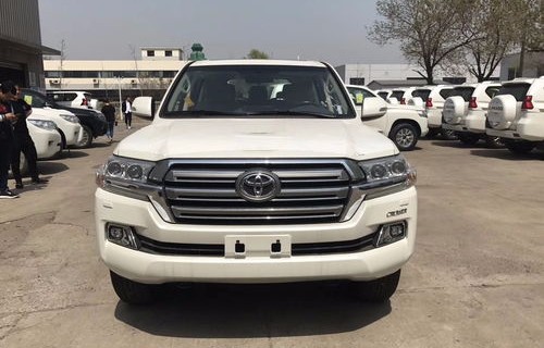 酷路泽图片(汽车酷路泽图片)