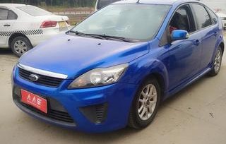 福克斯两厢二手车价格(福克斯两厢二手车价格表)