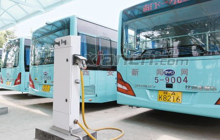 鄂尔多斯公交站装空调，城市公共交通的舒适升级