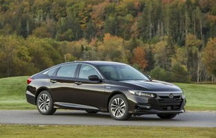 雅阁十代价格及图片(雅阁十代价格及图片大全)