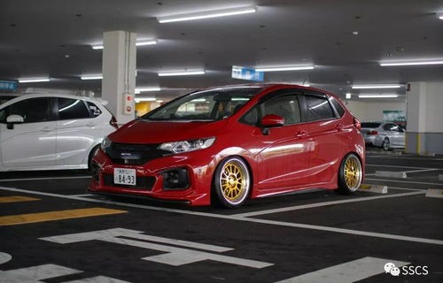 小飞度车的价格及图片(小飞度车的价格及图片老款)