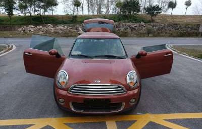 菲亚特迷你小车价格(菲亚特迷你房车)