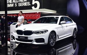 新车宝马5系多少钱(宝马5系新宝马多少钱)