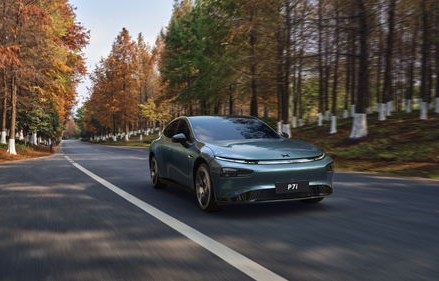 小鹏汽车2022款最新款价格(小鹏汽车最新款图片)