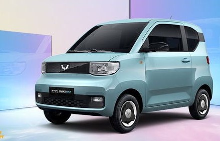 五菱宏光迷你mini图片及价格(五菱宏光迷你mini图片及价格几座)