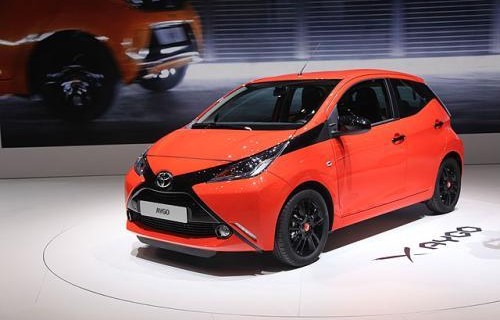 丰田微型车4万(丰田微型车4万AYG0X)