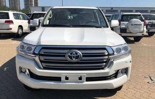 丰田陆地巡洋舰价格及图片(丰田陆地巡洋舰最新价格)