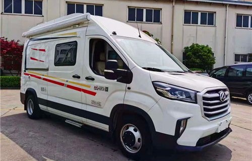 上汽大通房车(上汽大通房车v90价格)