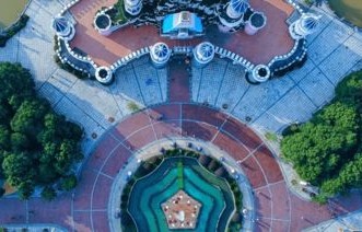 探索我家大门通万界短剧的奇幻之旅——69集的精彩世界