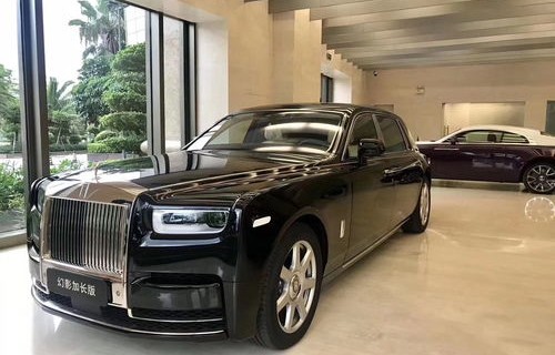 劳斯莱斯幻影的价格(劳斯莱斯幻影的价格是多少元)