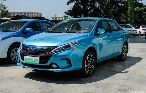 15万元新能源汽车推荐(15万左右新能源)