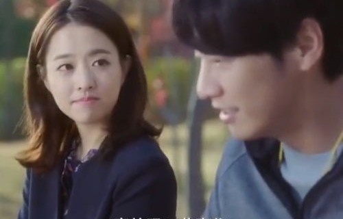 短剧中的抉择，离婚你选的，总裁向我求婚你哭什么？——85集的情感纠葛